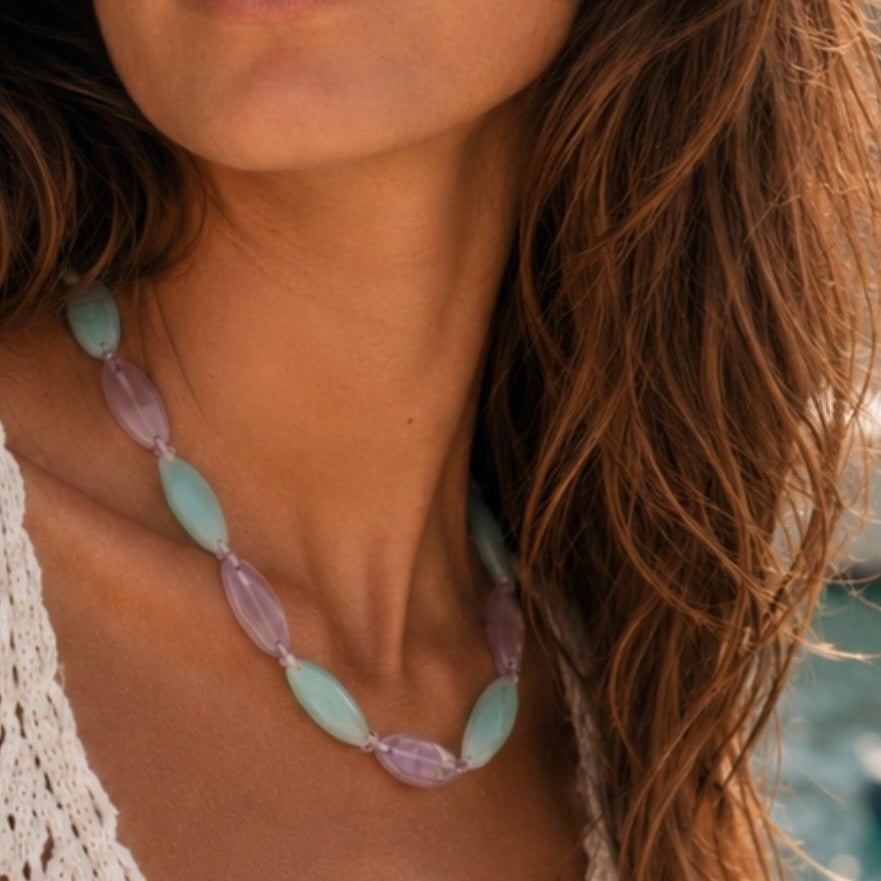 Wave Necklace in Amazonite and Amethyst