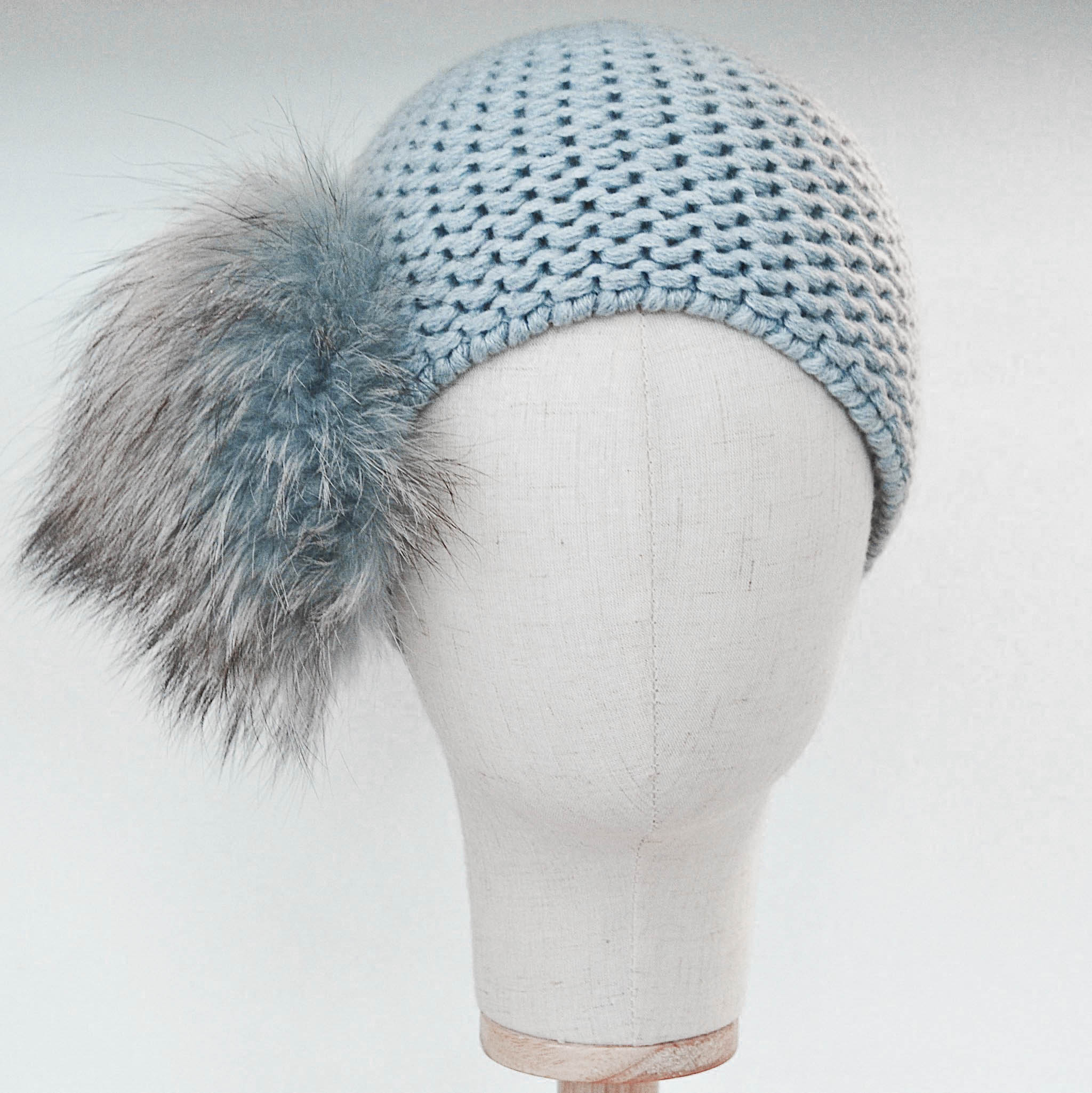 Inverni Soft Duck Egg Blue Cashmere Hat with Arctic Fur