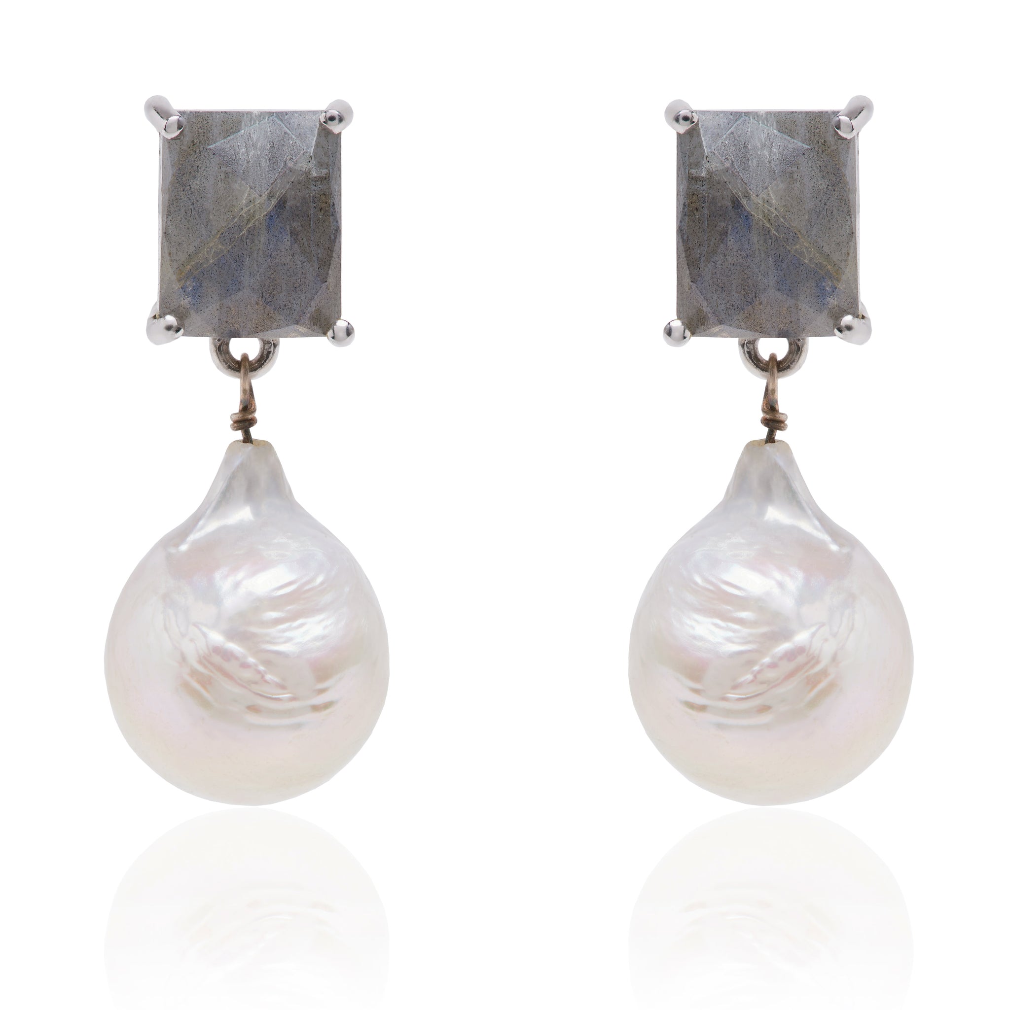 Labradorite and baroque Pearl earrings in sterling silver